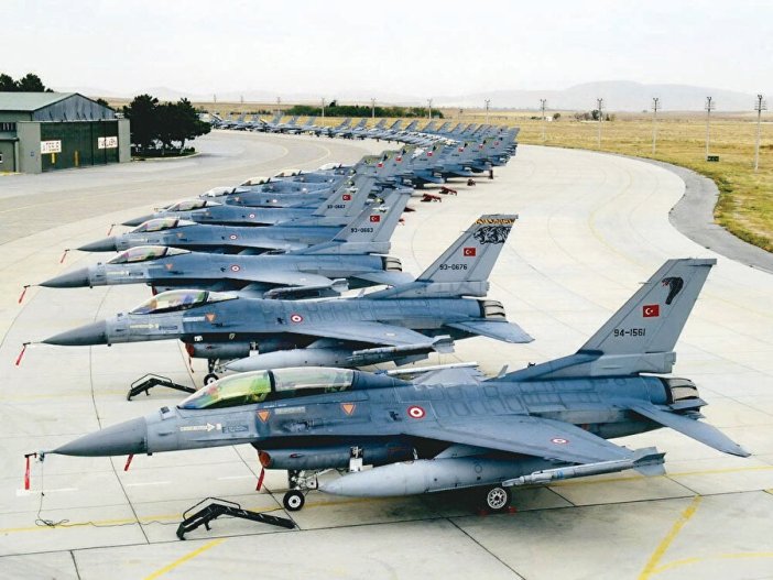 ozgur-f-16lar-konyada-hedefleri-tam-isabetle-vurdu-001.jpg