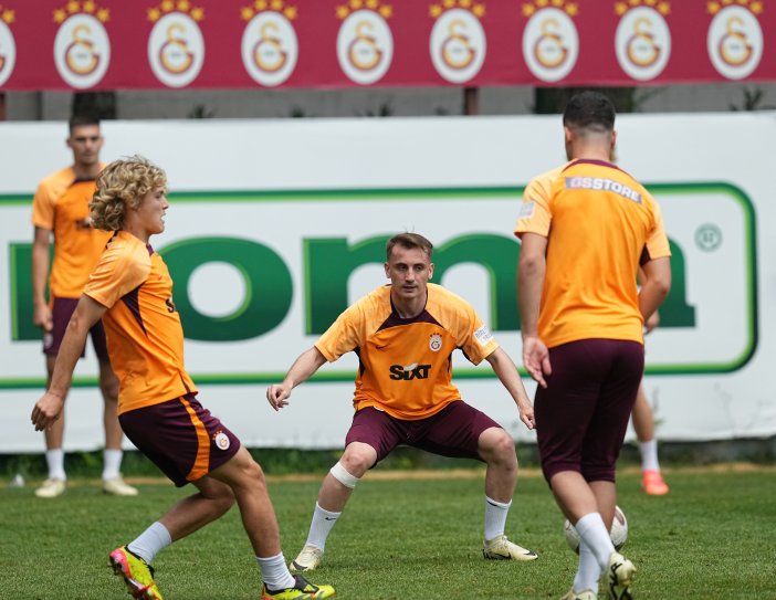 galatasaray-hazirliklarini-tamamladi-konyaya-geliyor.jpg