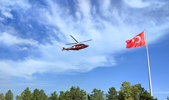 ambulans-helikopterle-konya-sehir-hastanesine-getirildi.jpg