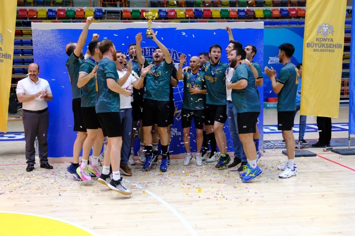 konyada-ilceler-arasi-voleybol-turnuvasinda-sampiyon-belli-oldu.jpg