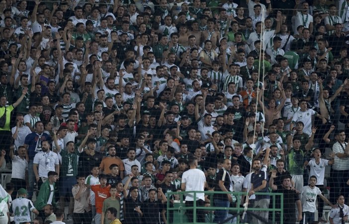 konyaspor-kombinede-zirveye-oynuyor-001.jpg