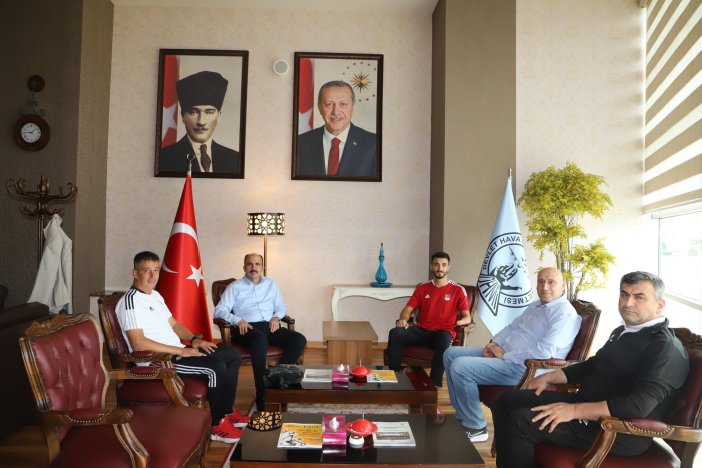 milli-sporcu-abdullah-ilgaz-icin-konyada-ugurlama-toreni.jpg