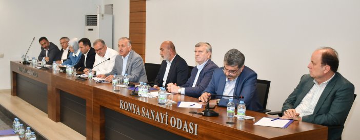 konyali-is-insanlari-yasal-duzenleme-istedi-yabancilar-kayitli-calistirilmali.jpg