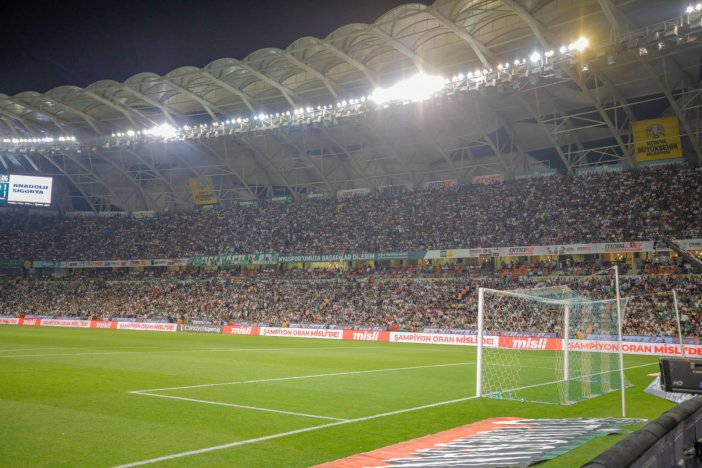 konyaspor-taraftarindan-tffye-mac-saati-tepkisi-001.png