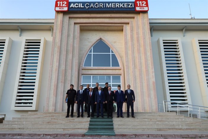 vali-ibrahim-akindan-112-acil-cagri-merkezi-ve-gamere-ziyaret.jpg