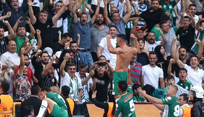 konyaspor-147-gun-sonra-ic-sahada-kazandi-001.jpg