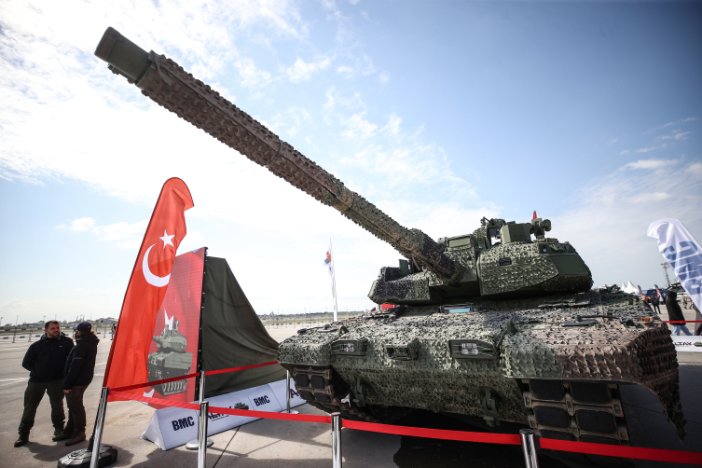 tank-fabrikasi-2025te-bitecek-ilk-altay-teslim-edilecek.jpg