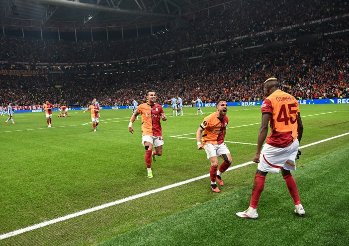 galatasarayin-tottenham-zaferi-avrupa-basininda-007.jpg