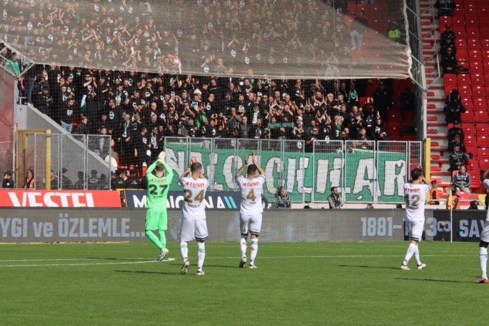 konyaspor-uzatmalarda-yikildi-goztepe-2-golle-kazandi-002.jpg