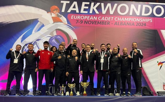 yildiz-tekvandocular-avrupa-sampiyonu-oldu.jpg