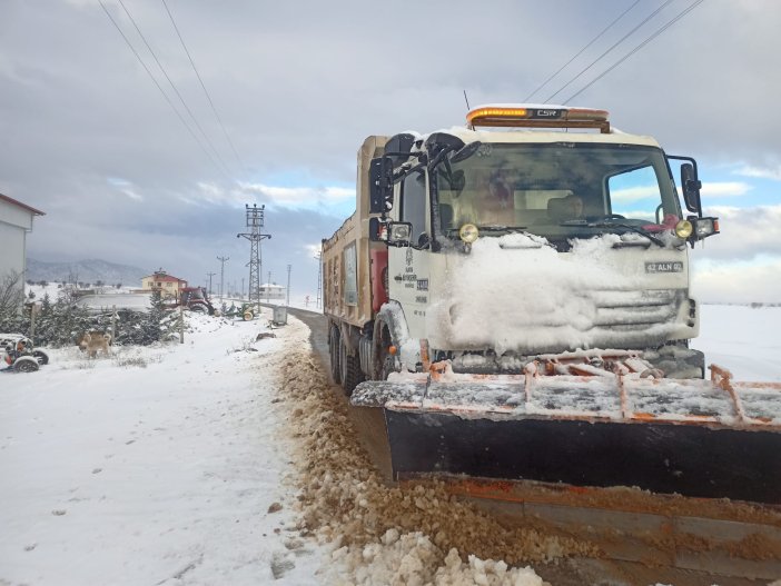 konyada-beyaz-bereket-ekipler-31-ilcede-sahada.jpg