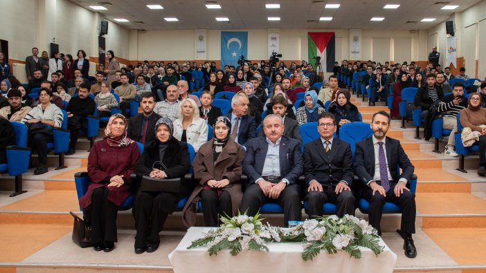 eski-tbmm-baskani-sentop-selcuk-universitesinde-konustu-002.jpg