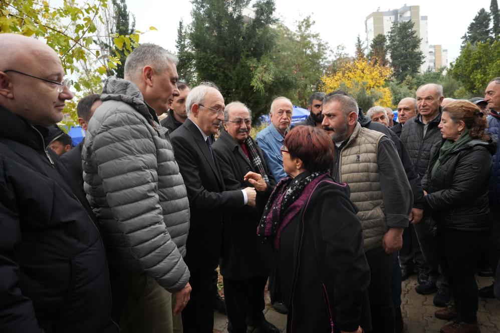 kemal-kilicdaroglu-dunurunun-cenazesine-katildi.jpg