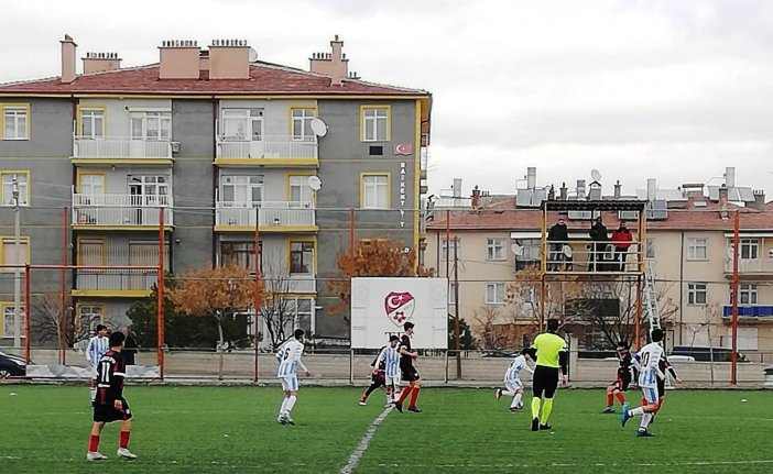 konyada-u14-ligi-play-off-maclari-basladi-001.jpeg