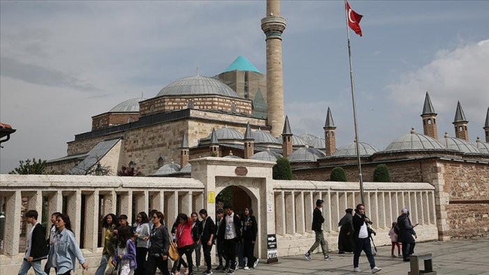 mevlana-muzesi-2024-ziyaretci-sayisi-belli-oldu.jpg