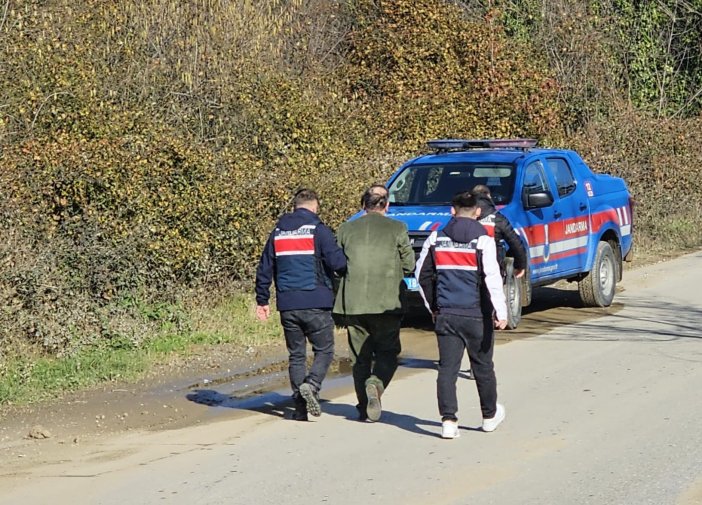 arazi-kavgasinda-kan-akti-emekli-polis-kardesini-oldurdu.jpg