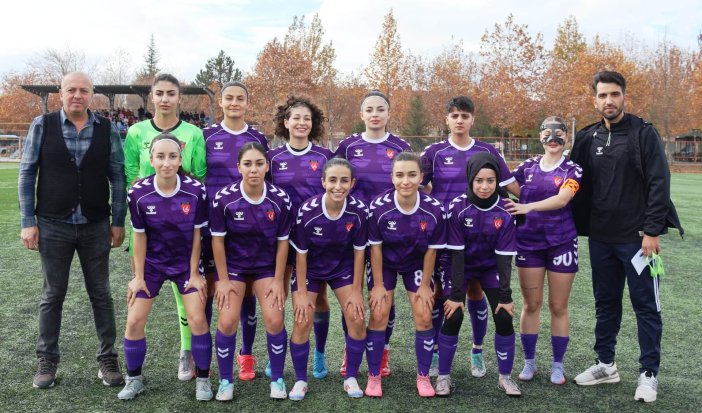 konya-ekibi-genc-ulkumsporda-hedef-1-lig.jpg