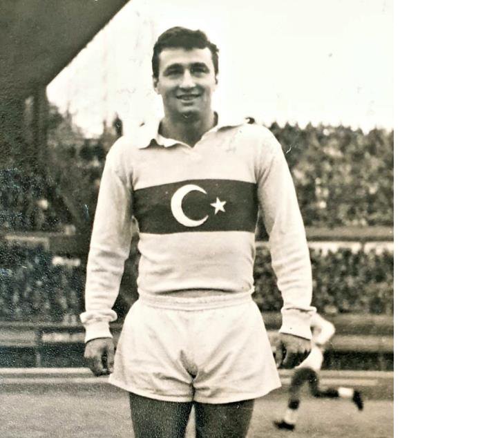fenerbahcenin-aci-kaybi-ogun-altiparmak-vefat-etti.jpg