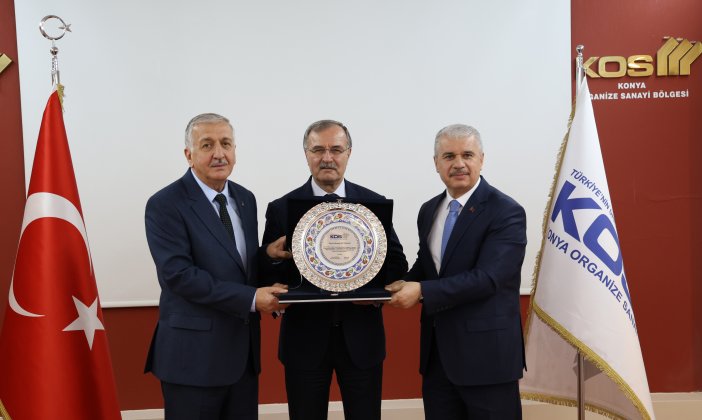 konya-osbde-12-yil-sonra-gorev-degisimi-001.jpg
