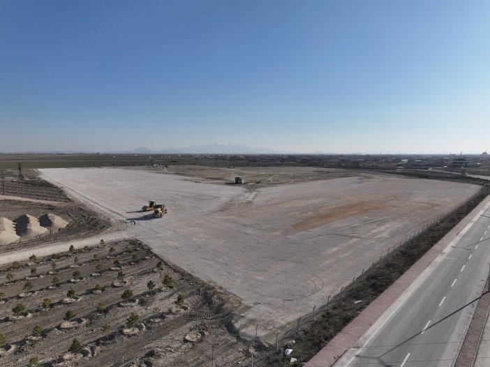 konyada-13-bin-440-panellik-yeni-ges-kuruluyor-en-buyuk-olacak-002.jpg
