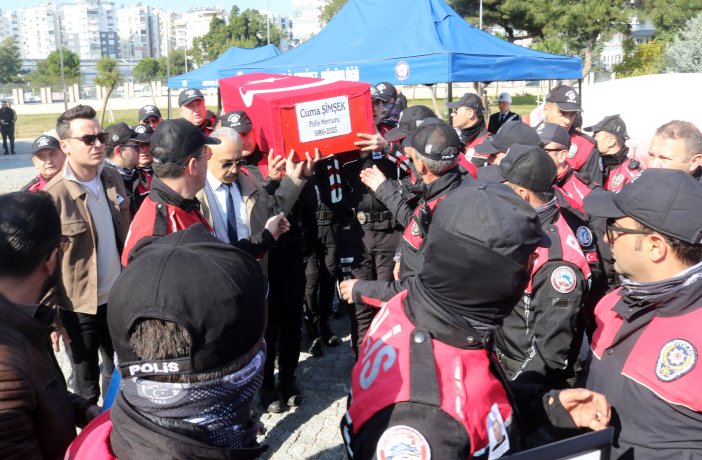 polis-memuru-cuma-simsekin-cenazesi-memleketine-ugurlandi-001.jpg