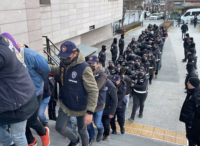 9-ilde-yasa-disi-bahis-operasyonu-24-supheli-adliyede.jpg