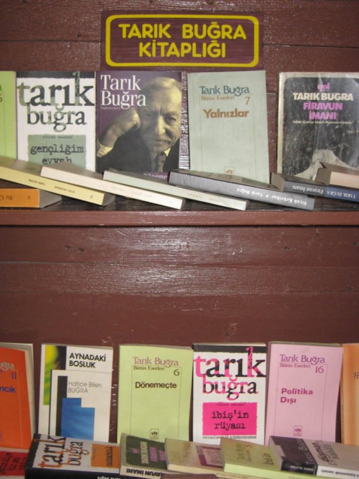 konyadan-dunya-edebiyatina-atilan-olumsuz-bir-imza-004.jpg