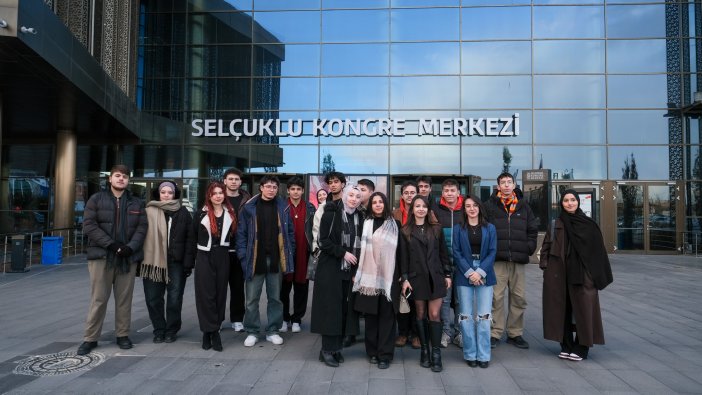 konya-genclik-meclisinden-universite-ogrencilerine-kahvalti-etkinligi.jpg