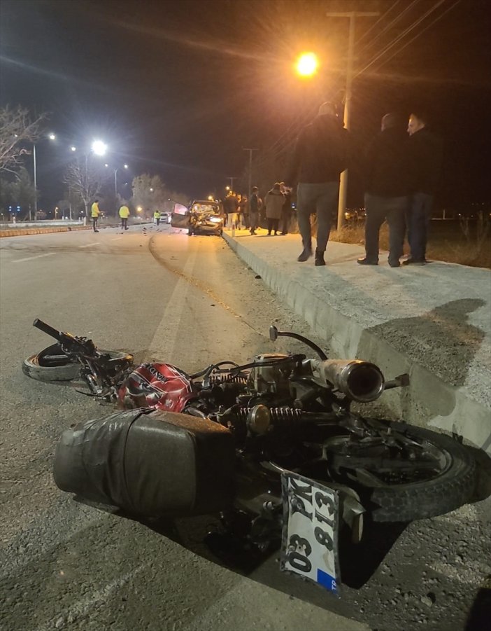 feci-kaza-motosikletteki-2-kisi-oldu.jpg