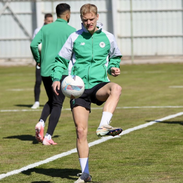 konyaspor-eyuspor-macina-hazir.png