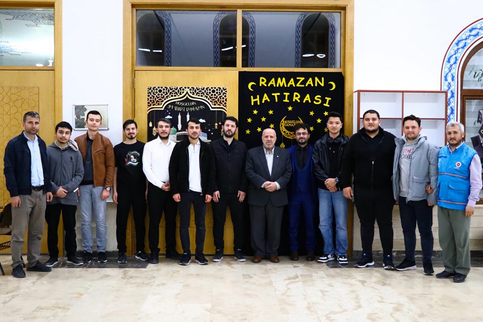 konyada-dis-kirasi-gelenegi-universite-ogrencileriyle-yasatildi-002.jpg