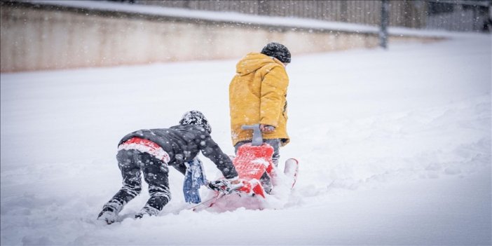 konyada-kar-yagisi-basladi-ilk-tatil-haberi-geldi.jpg