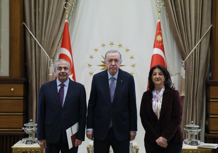cumhurbaskani-erdogan-dem-parti-heyetini-kabul-etti.jpg