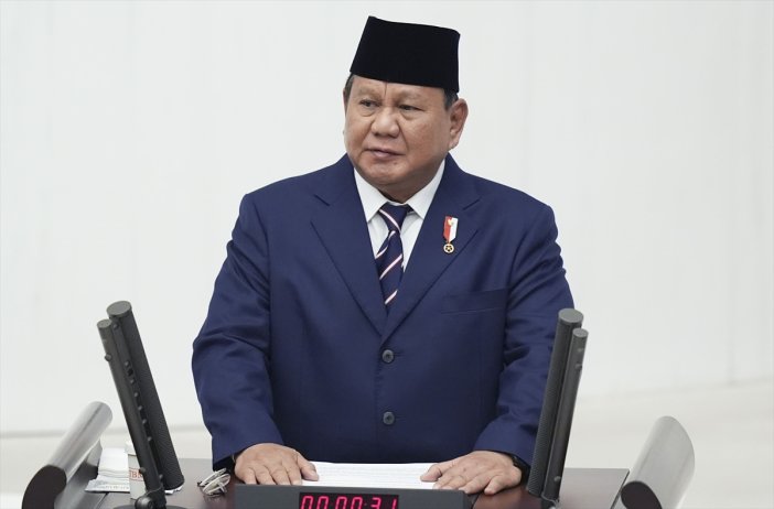 endonezya-cumhurbaskani-prabowo-tbmmde-konustu-001.jpg