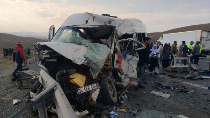 katliam-gibi-kaza-en-az-6-olu-var-001.jpg