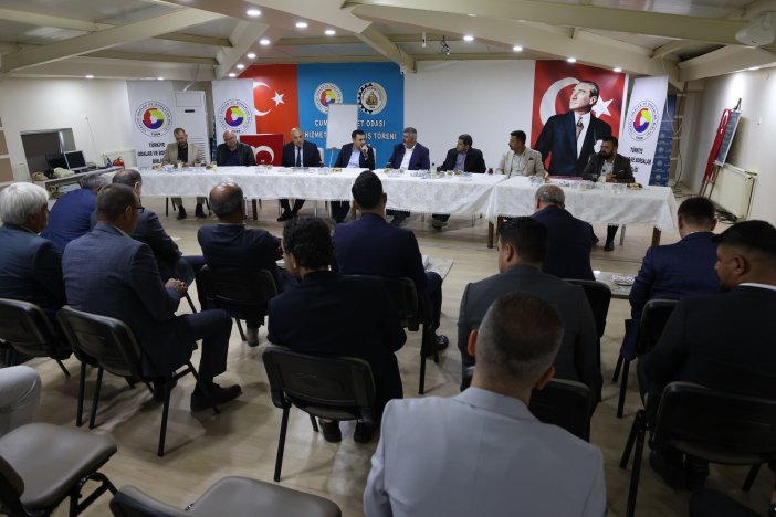 ak-parti-konya-il-baskani-ozgokcenden-cumraya-ziyaret-009.jpeg