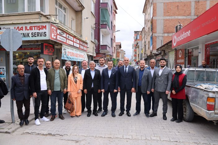 ak-parti-konya-il-baskani-ozgokcenden-cumraya-ziyaret-010.jpeg
