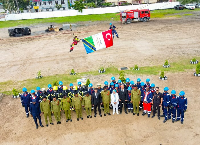 konya-itfaiyesi-tanzanyali-meslektaslarina-egitim-verdi-004.jpg