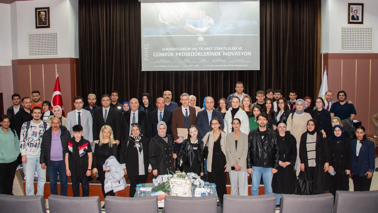 sude-dis-ticarette-surdurulebilirlik-ve-inovasyon-paneli-001.webp