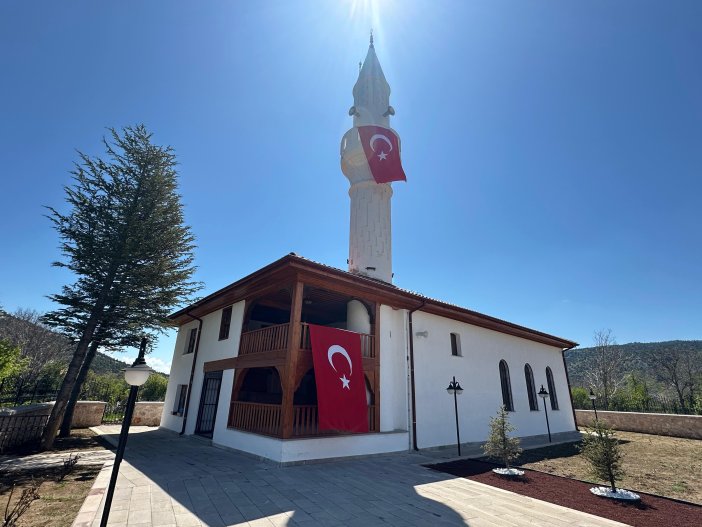 konyada-tarihe-taniklik-eden-cami-restore-edildi-003.jpg