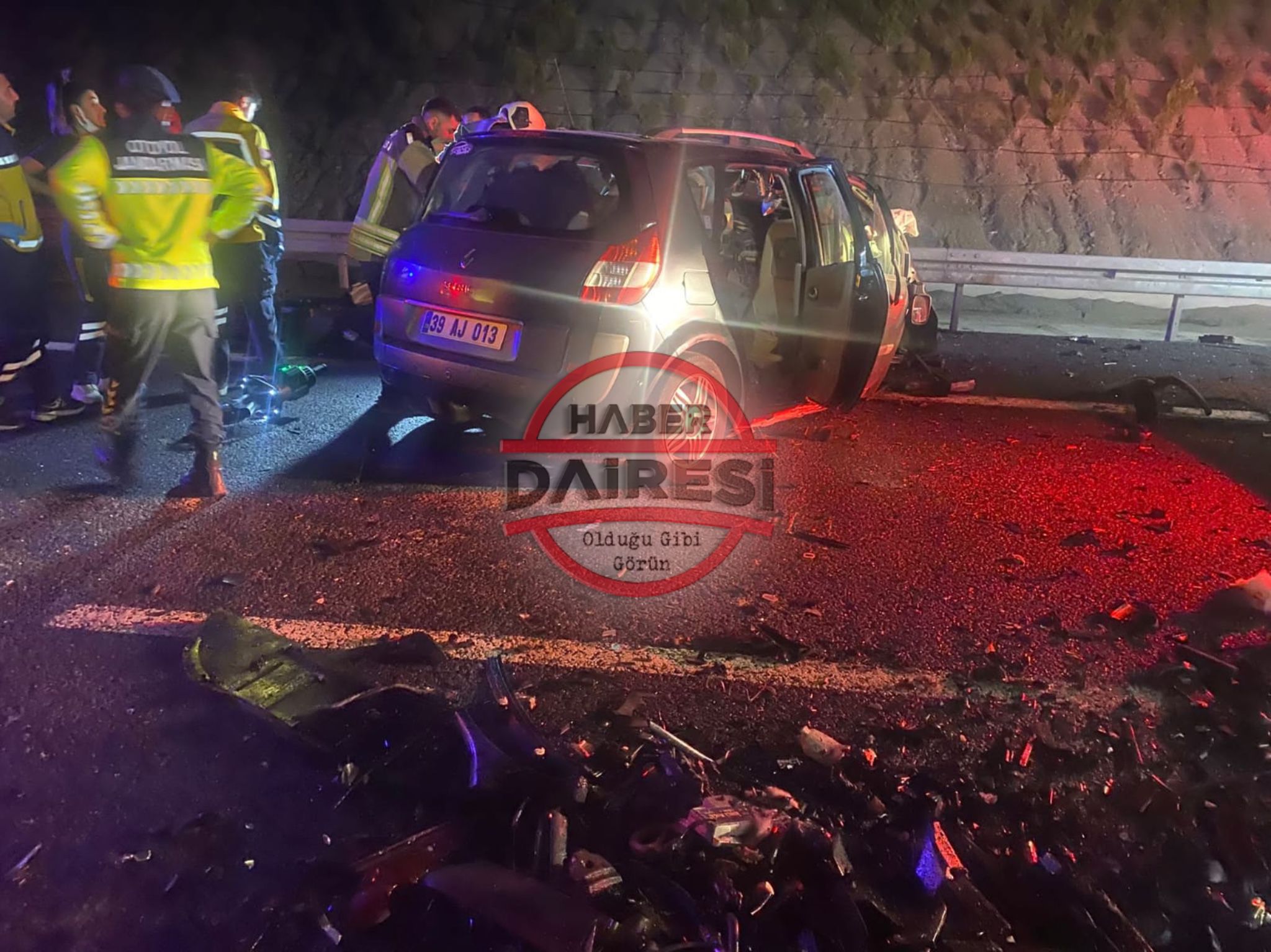 ankara-nigde-otoyolunda-feci-kaza-5-kisi-oldu.jpeg