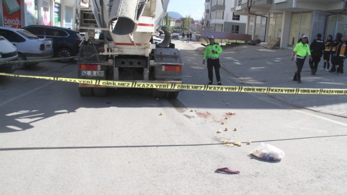 konyada-feci-kaza-beton-mikserinin-altinda-can-verdi.jpeg