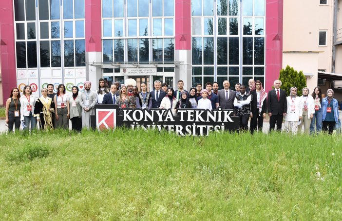 konyada-kulturleri-bulusturan-festival-sona-erdi-001.jpg