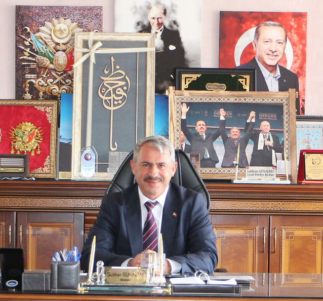 yunak-belediye-baskani-subhan-gunaltay.jpg