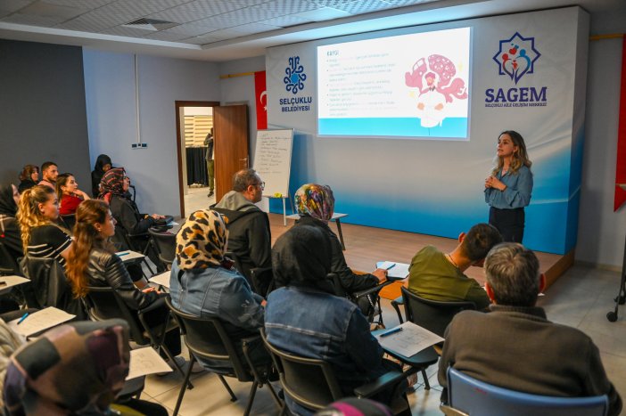 cocugunuz-sinav-kaygisiyla-mi-bogusuyor-sagemin-semineri-yol-gosteriyor-001.jpg