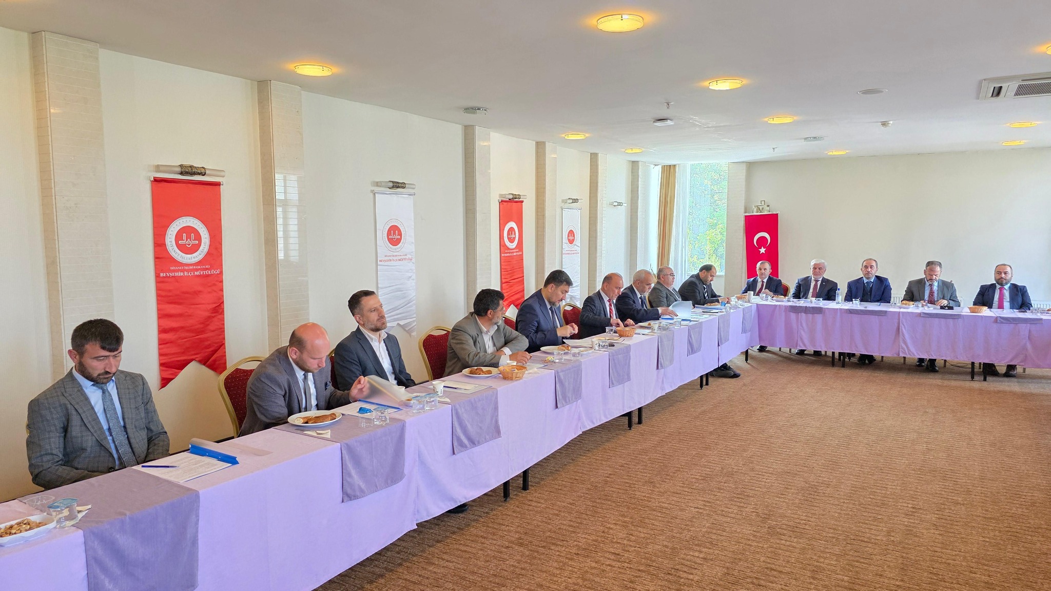 konya-ilce-muftuleri-beysehirde-toplandi-001.jpg