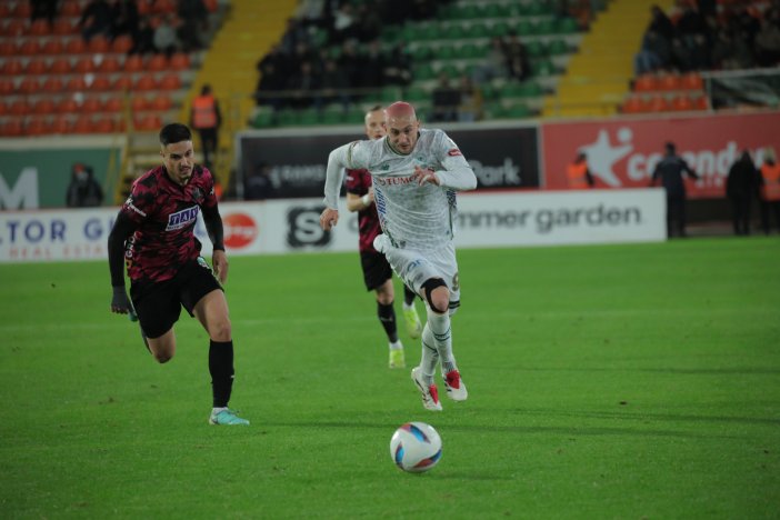 konyaspor-alanyaspor-rekabetinde-son-durum-001.png