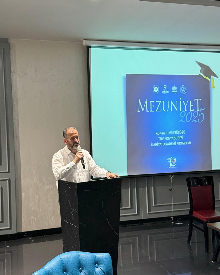 konya-ilahiyat-akademide-ilk-mezuniyet-gururu.jpg