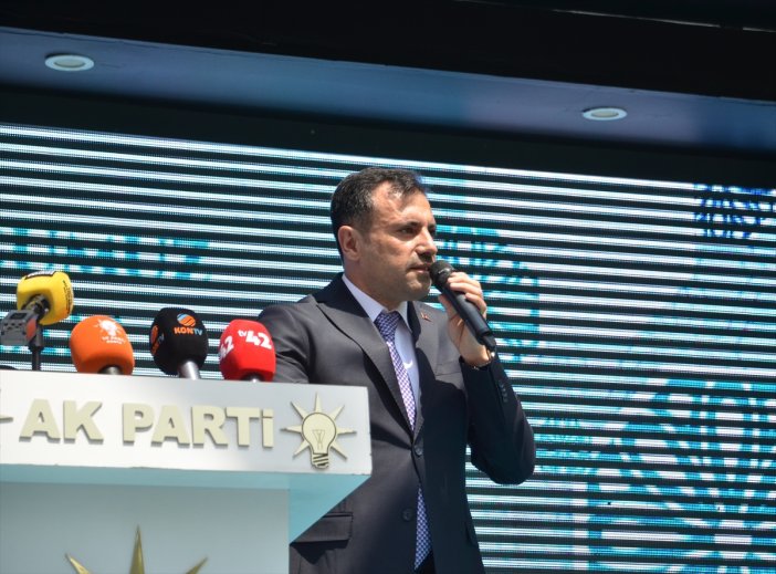 ak-parti-konya-il-baskanliginda-bayramlasma-001.jpg