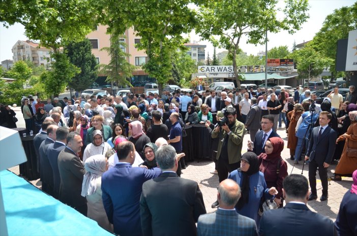ak-parti-konya-il-baskanliginda-bayramlasma-003.jpg
